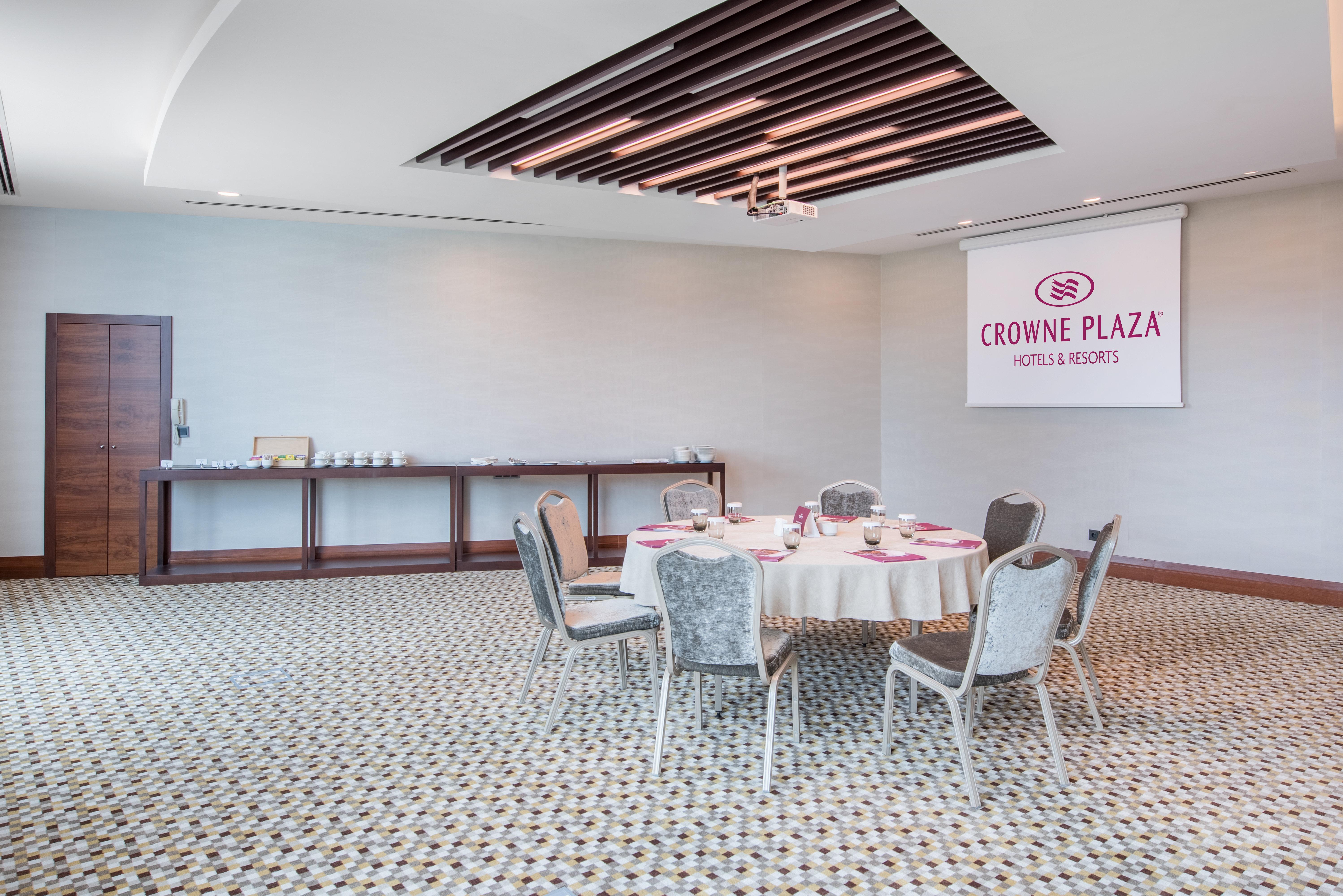 Crowne Plaza Istanbul Oryapark, An Ihg Hotel Zewnętrze zdjęcie