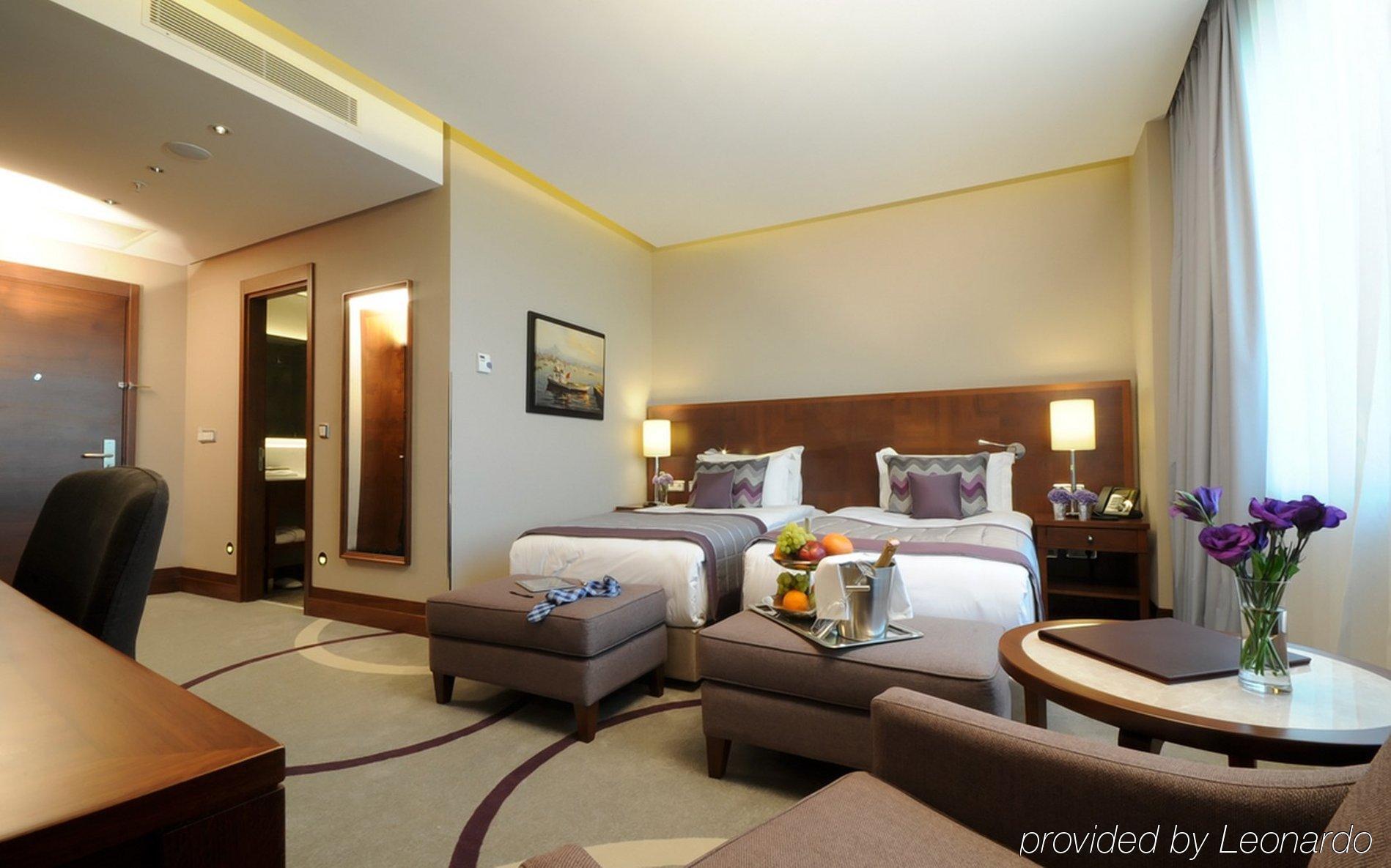 Hotel Crowne Plaza Istanbul Oryapark By Ihg Zewnętrze zdjęcie